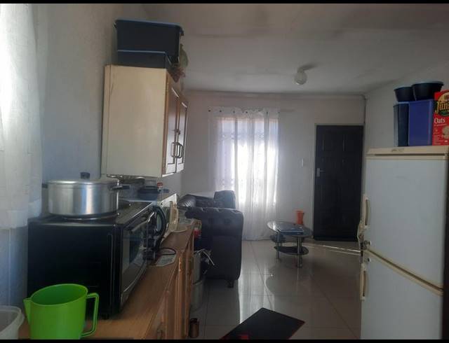 2 BEDROOM HOUSE FOR SALE IN SAVANNA CITY